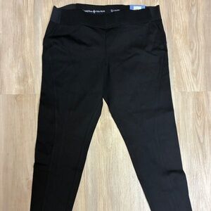 Women’s dress pants